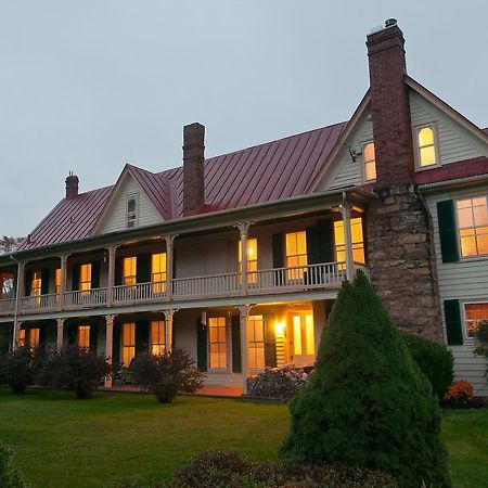 Hummingbird Inn Goshen エクステリア 写真
