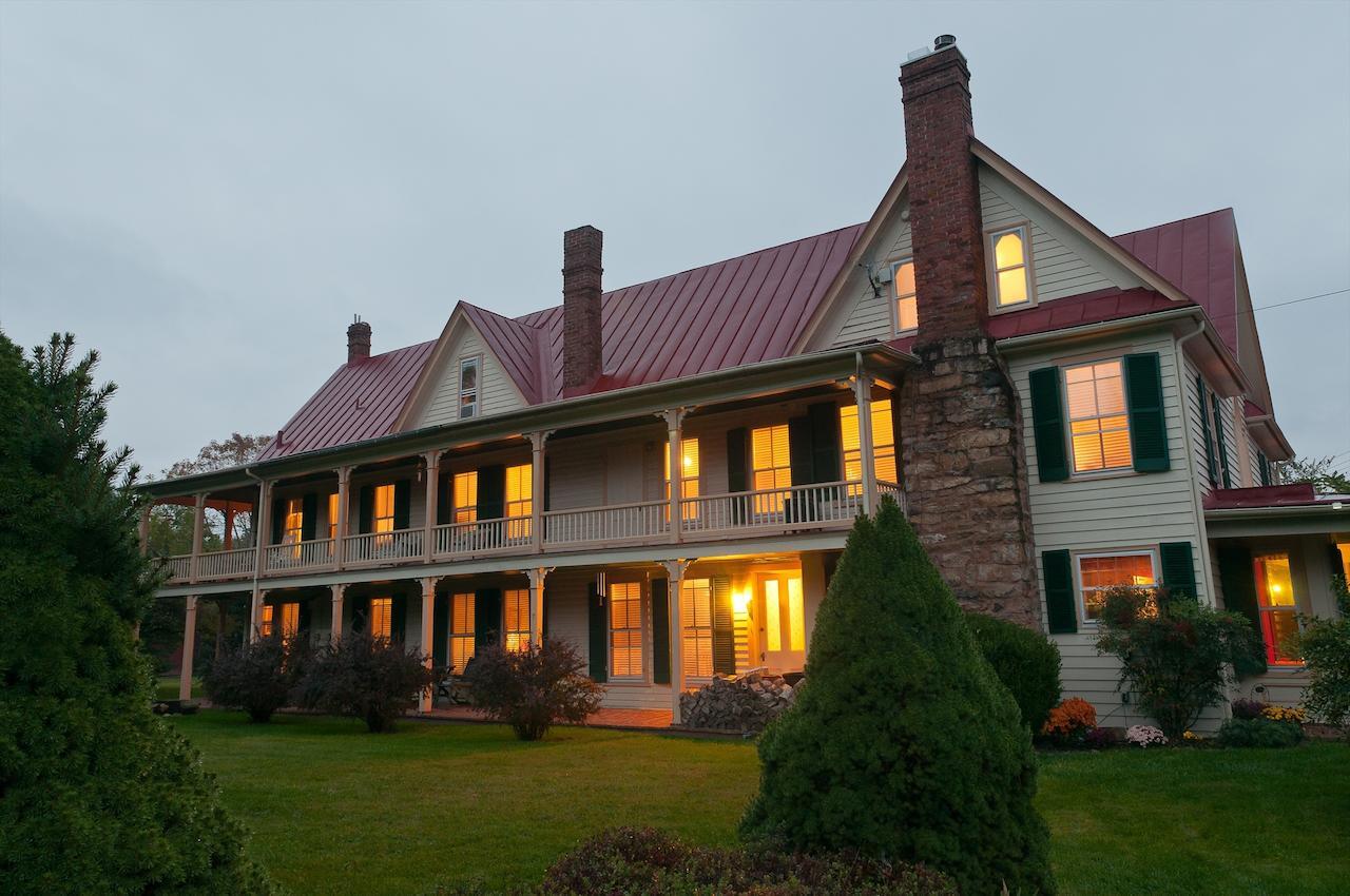 Hummingbird Inn Goshen エクステリア 写真