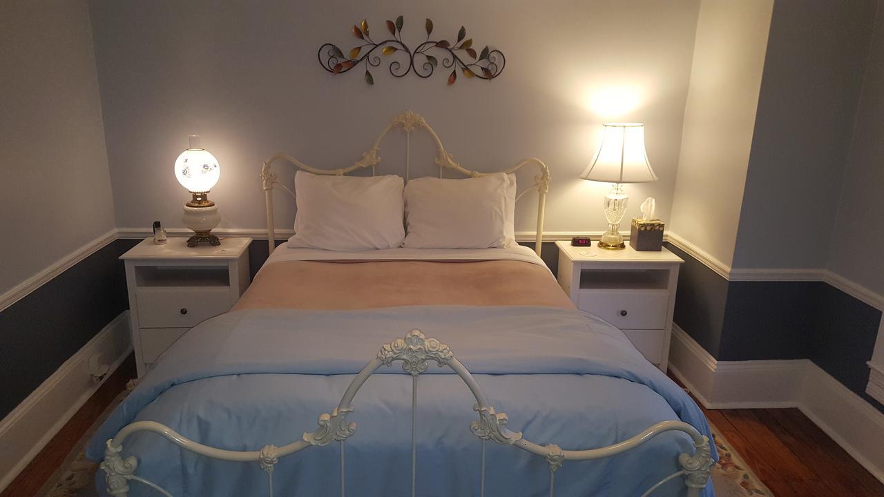 Hummingbird Inn Goshen エクステリア 写真