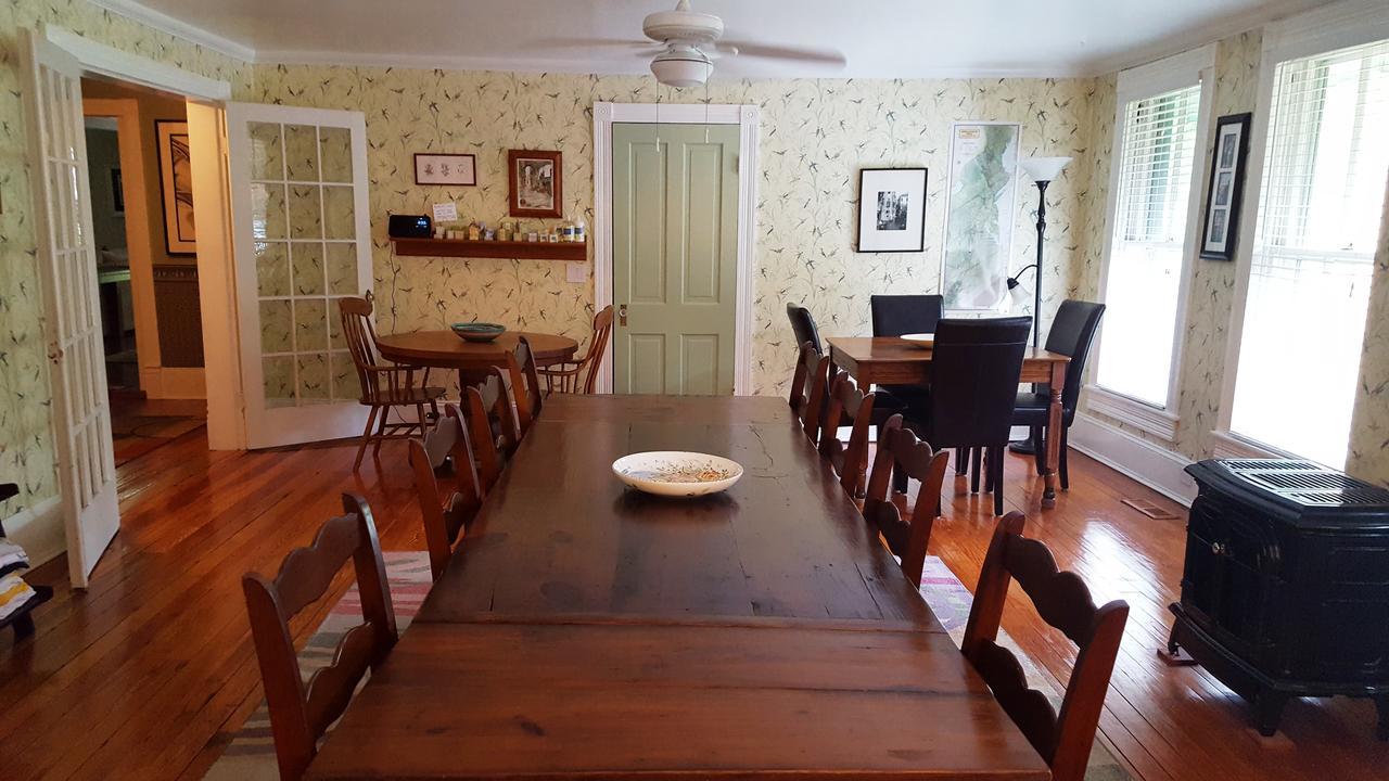 Hummingbird Inn Goshen エクステリア 写真